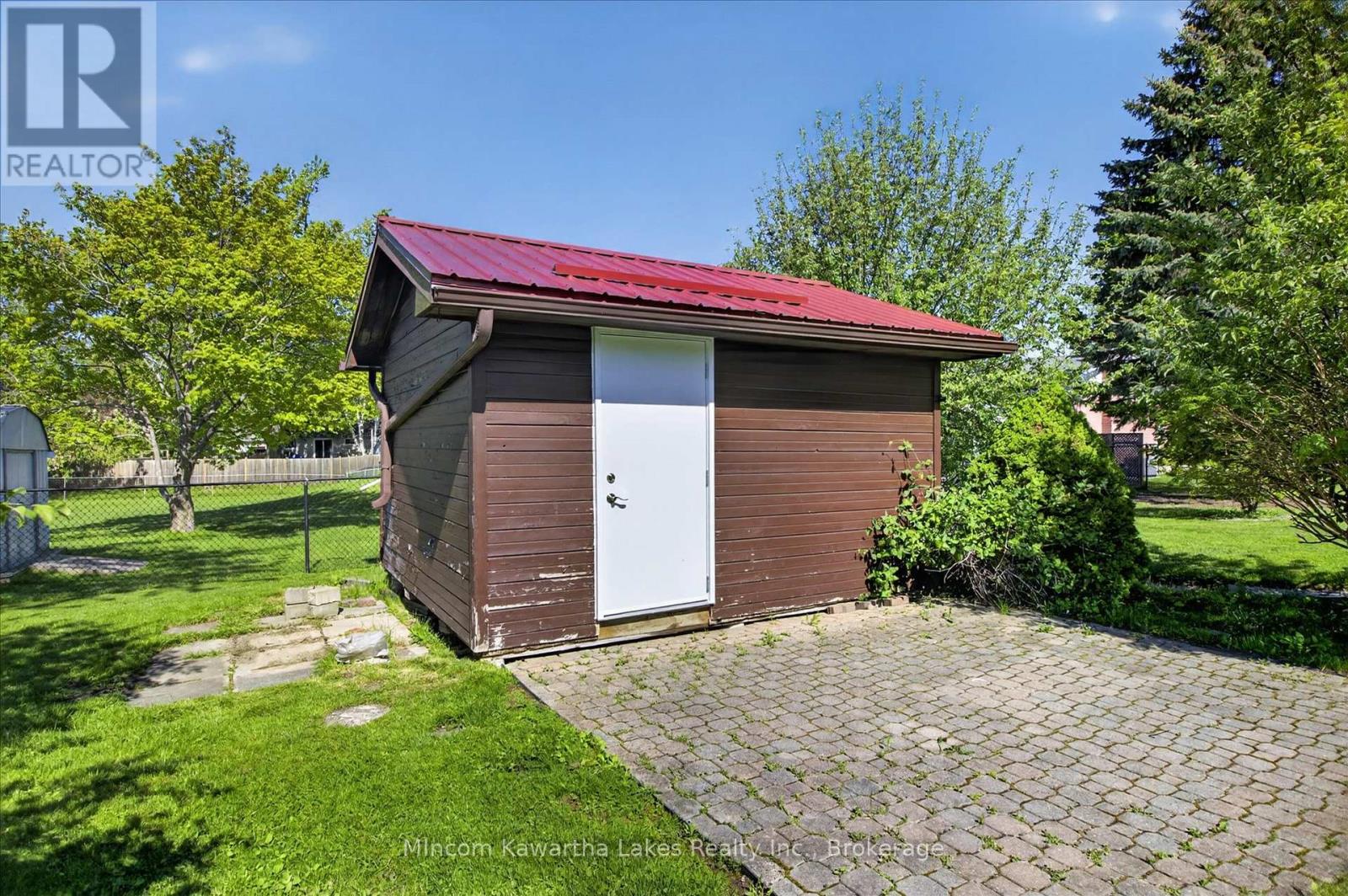 948 St Pauls Street, Peterborough (Northcrest Ward 5), Ontario  K9H 6J6 - Photo 42 - X13199738