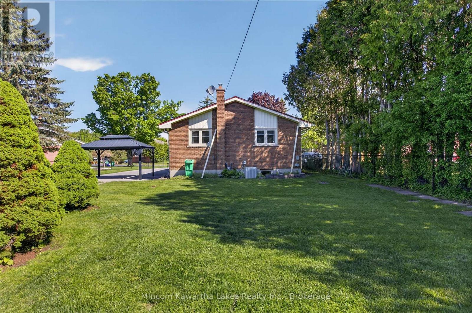 948 St Pauls Street, Peterborough (Northcrest Ward 5), Ontario  K9H 6J6 - Photo 46 - X13199738