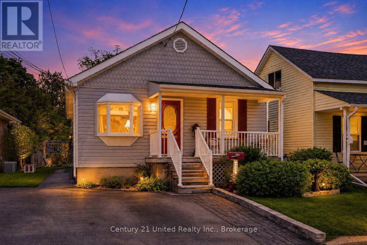 492 CROSS STREET, peterborough (town ward 3), Ontario