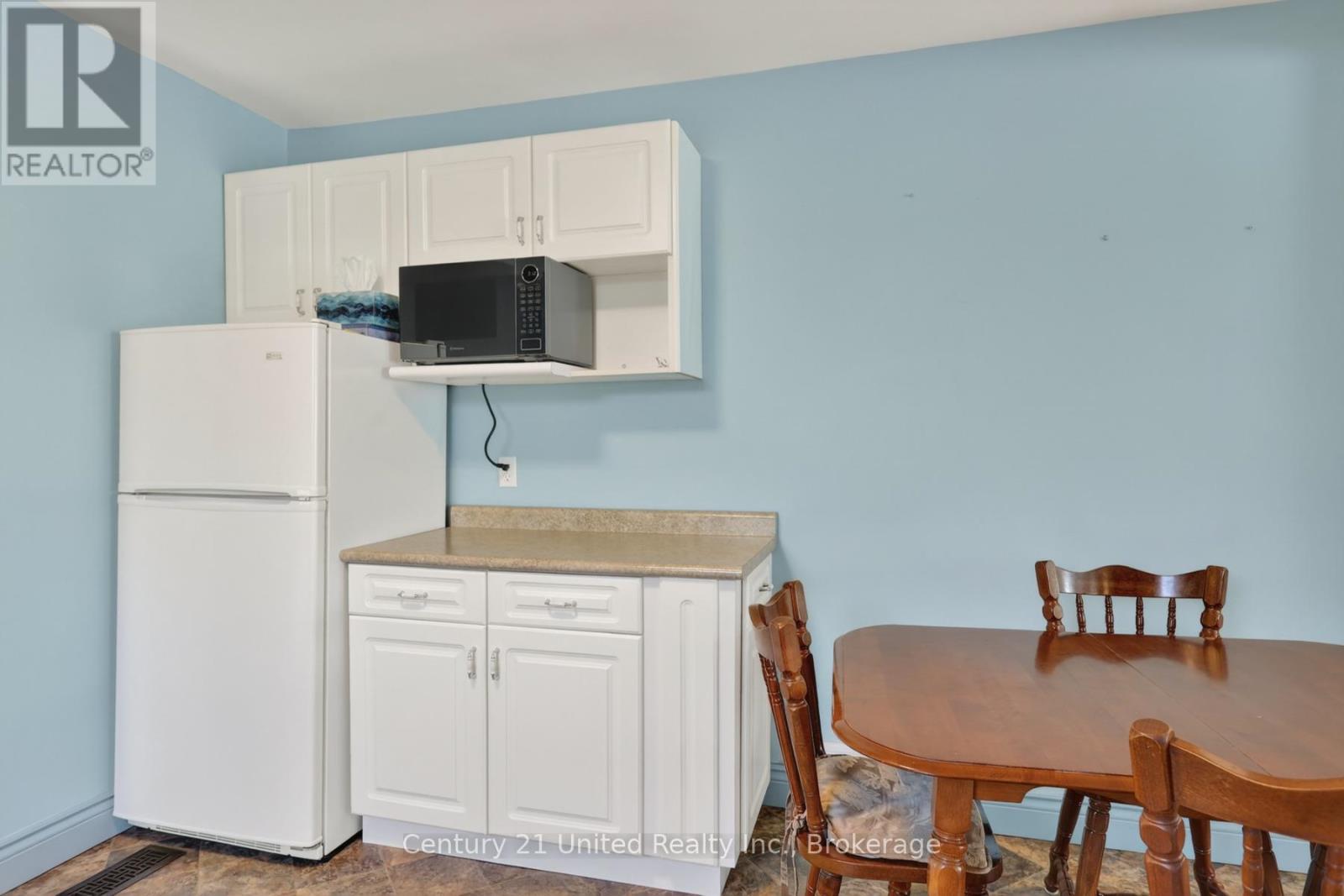 492 Cross Street, Peterborough (Town Ward 3), Ontario  K9H 4T2 - Photo 13 - X13202718