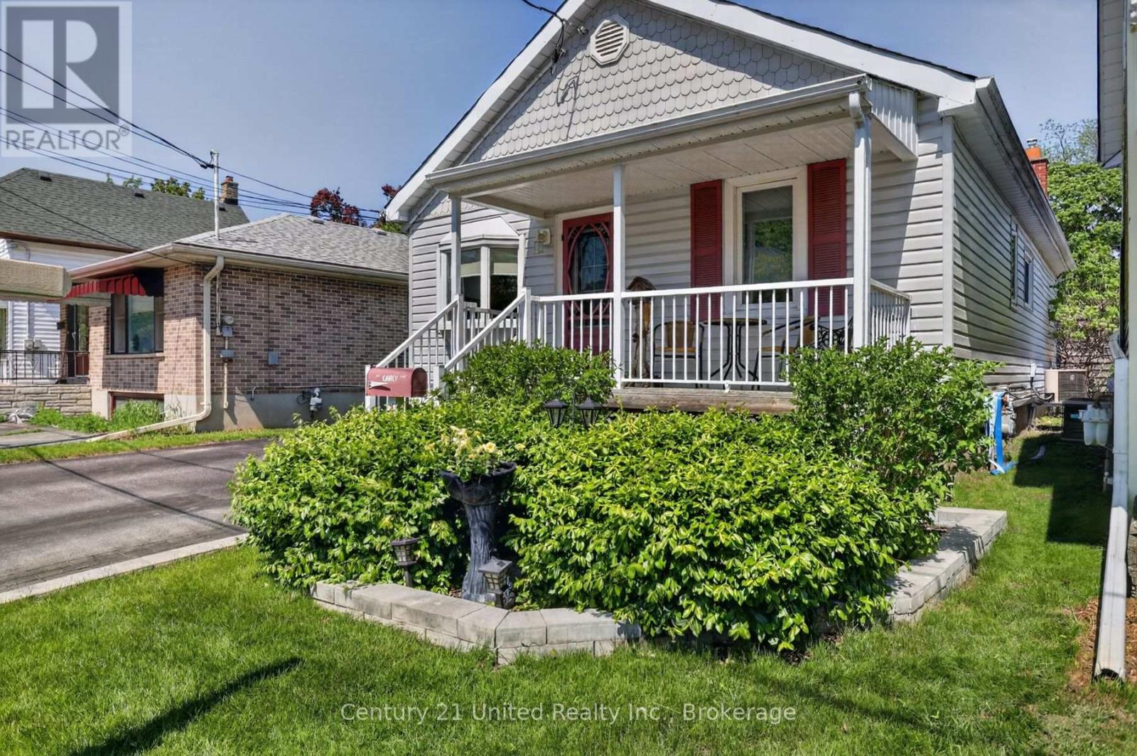 492 Cross Street, Peterborough (Town Ward 3), Ontario  K9H 4T2 - Photo 4 - X13202718
