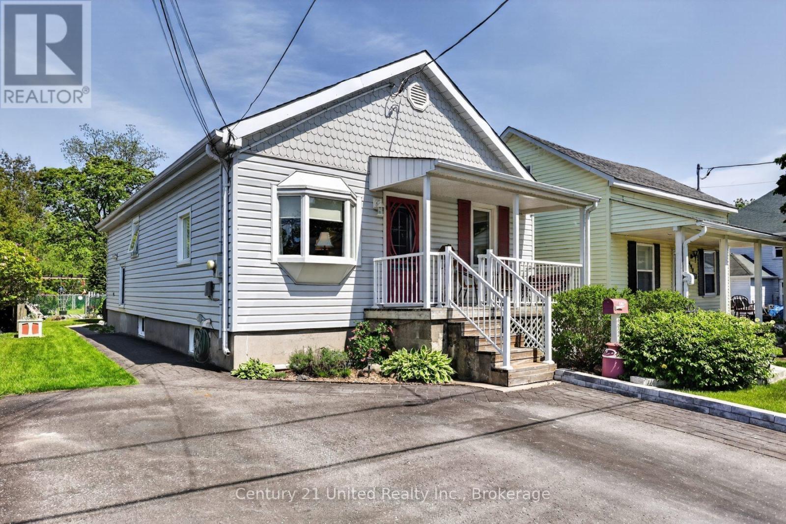 492 Cross Street, Peterborough (Town Ward 3), Ontario  K9H 4T2 - Photo 5 - X13202718