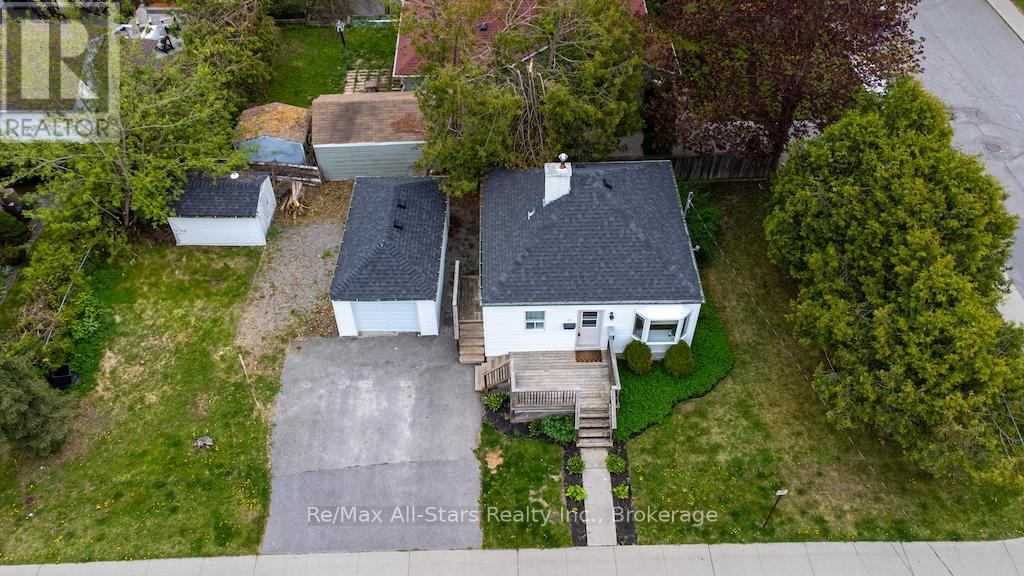32 Adelaide Street S, Kawartha Lakes (Lindsay), Ontario  K9V 3J7 - Photo 2 - X13207252