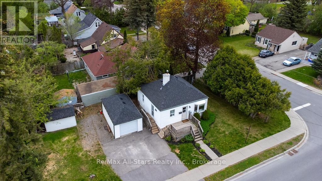 32 Adelaide Street S, Kawartha Lakes (Lindsay), Ontario  K9V 3J7 - Photo 3 - X13207252