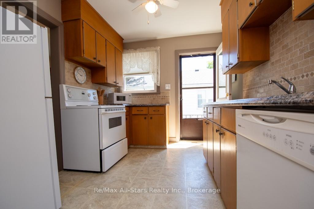 31 Adelaide Street S, Kawartha Lakes (Lindsay), Ontario  K9V 3J6 - Photo 12 - X13207274
