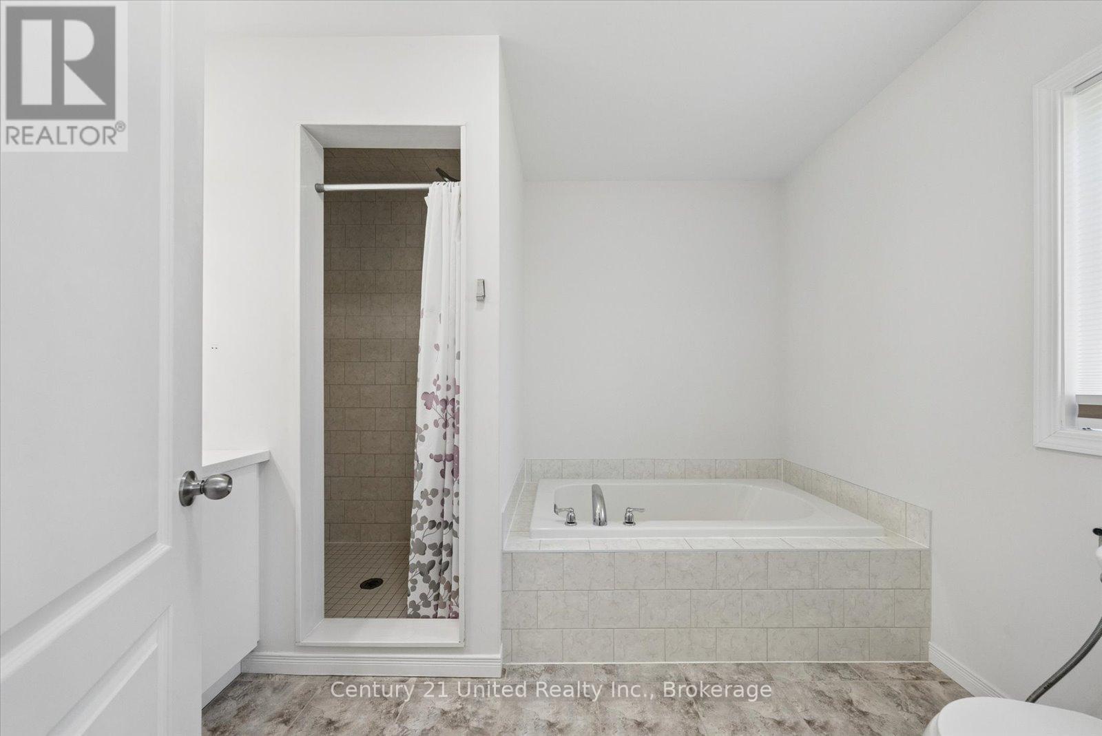 1621 Hetherington Drive, Peterborough (Northcrest Ward 5), Ontario  K9L 0G7 - Photo 21 - X13207432