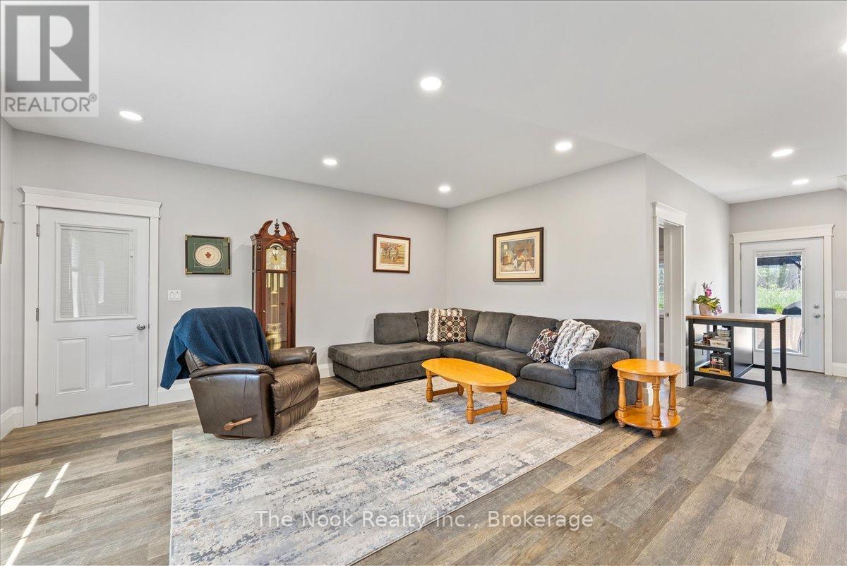 389 12th Line Rd Dummer Road, Douro-Dummer, Ontario  K0L 2V0 - Photo 34 - X13207456