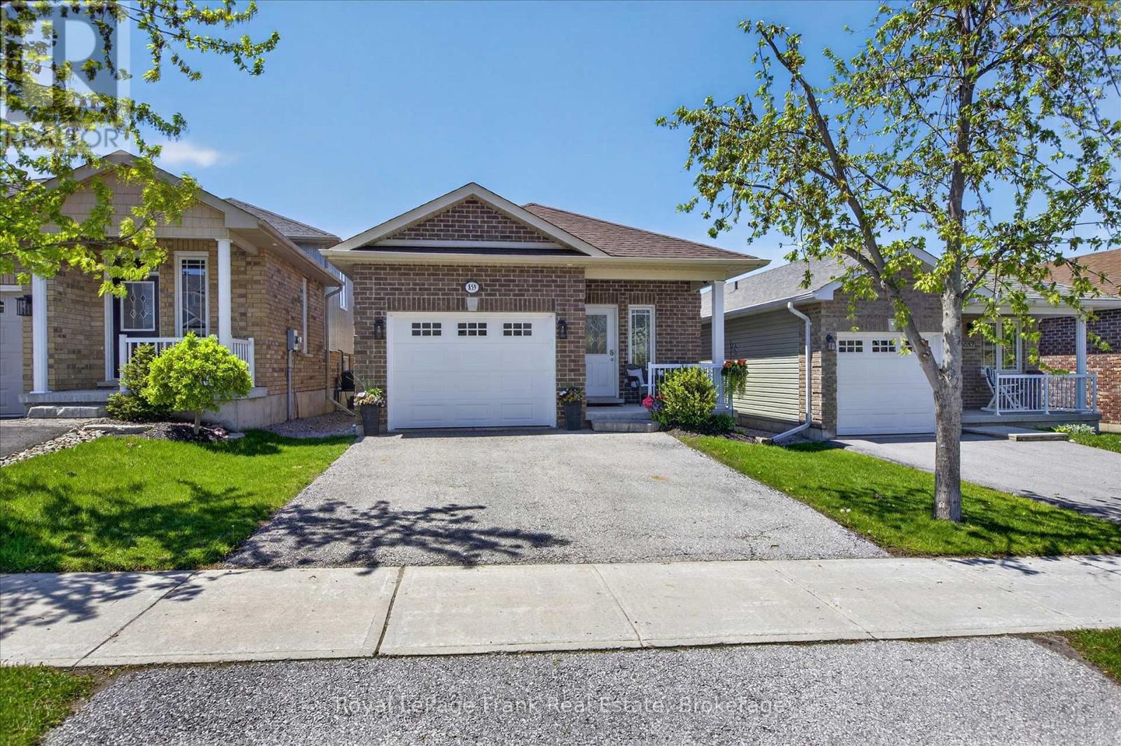 859 Emery Way, Peterborough (Monaghan Ward 2), Ontario  K9J 0H7 - Photo 2 - X13207780