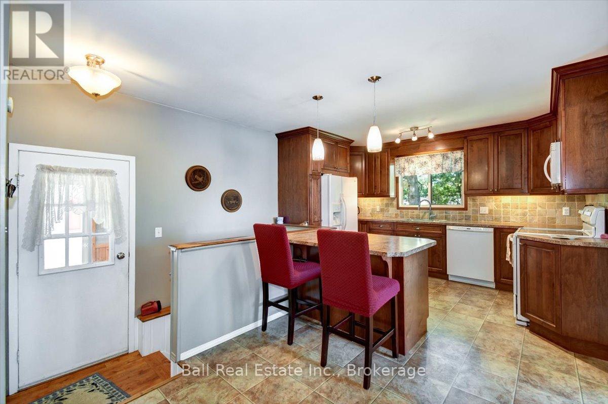 29 Brown Lane, Bancroft (Dungannon Ward), Ontario  K0L 1C0 - Photo 5 - X13208140