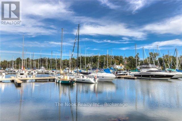 201 - 395 Lakebreeze Drive, Clarington (Newcastle), Ontario  L1B 0A5 - Photo 44 - E13208396
