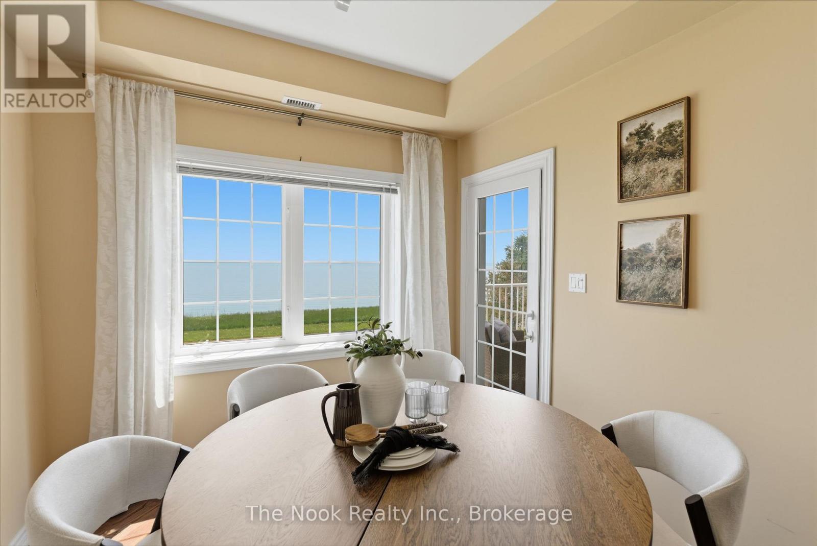 201 - 395 Lakebreeze Drive, Clarington (Newcastle), Ontario  L1B 0A5 - Photo 7 - E13208396