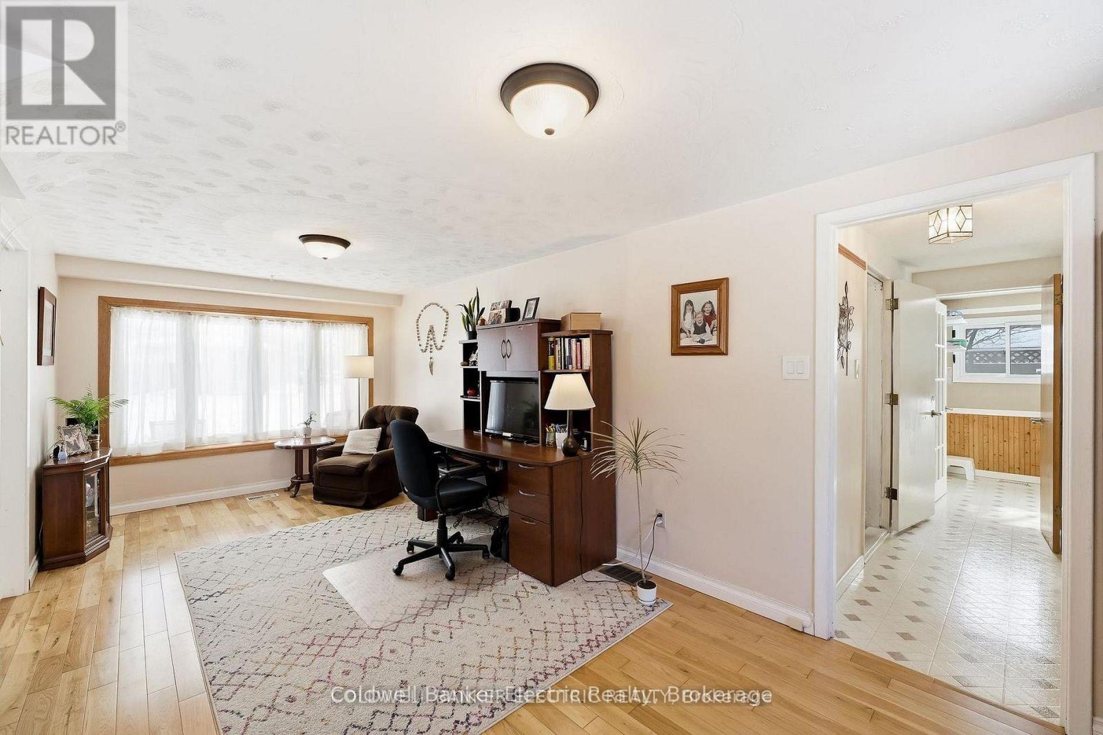 1341 Heather Lane, Peterborough (Monaghan Ward 2), Ontario  K9J 7N1 - Photo 14 - X13208296