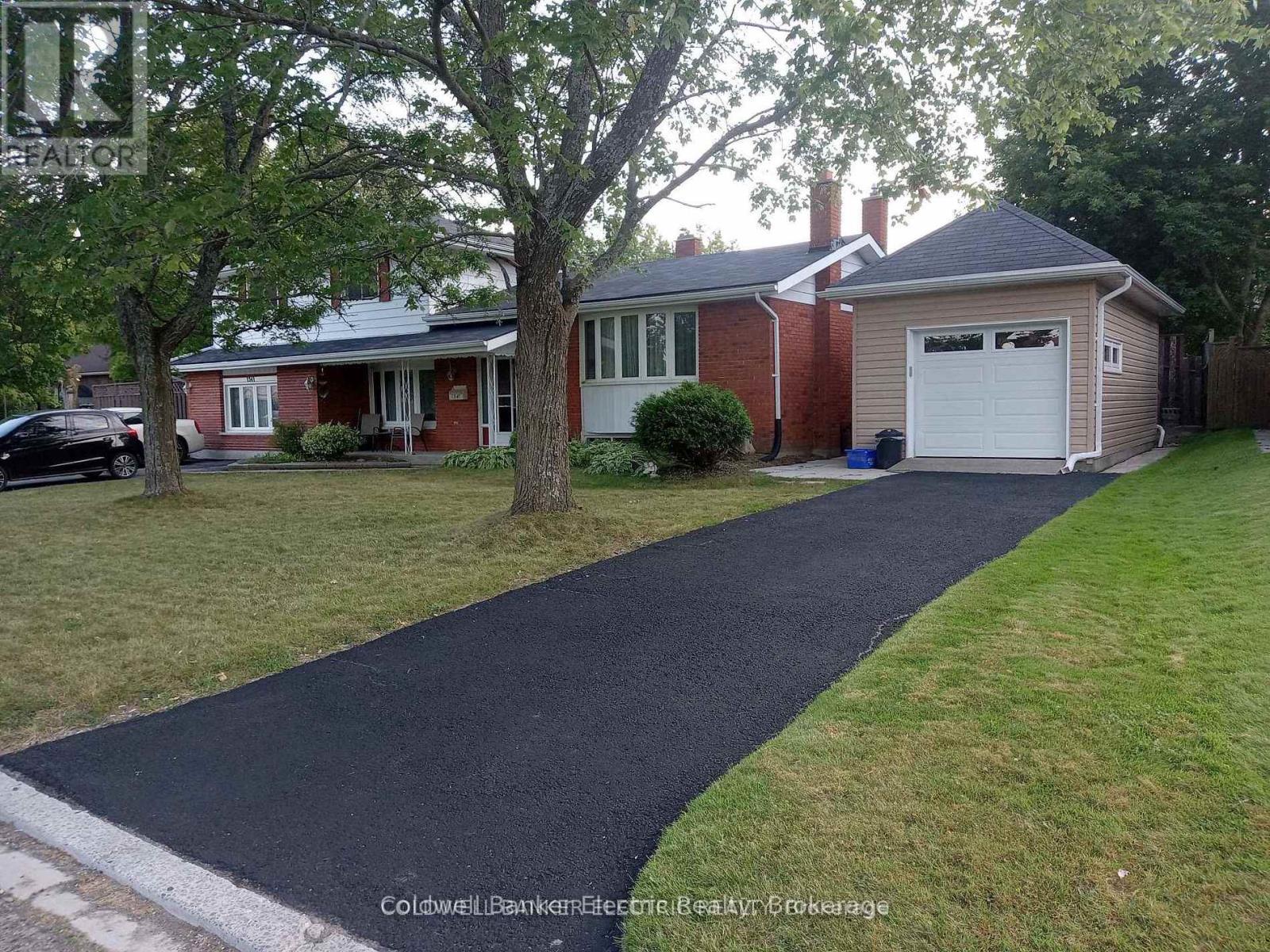 1341 Heather Lane, Peterborough (Monaghan Ward 2), Ontario  K9J 7N1 - Photo 2 - X13208296