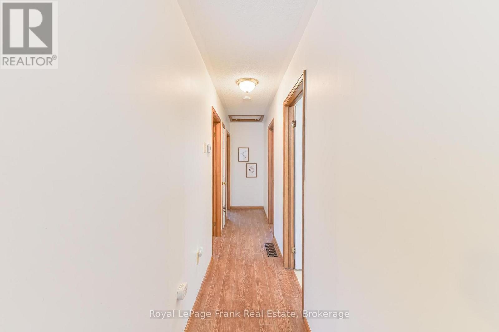 636 Romaine Street, Peterborough (Otonabee Ward 1), Ontario  K9J 2E4 - Photo 14 - X13208366