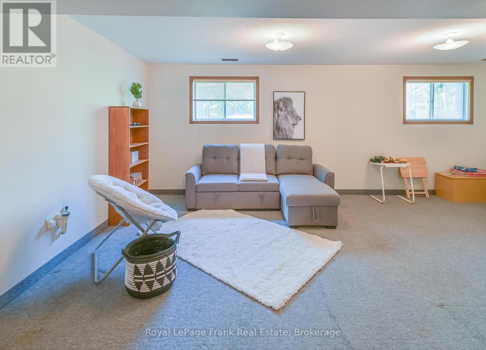 636 Romaine Street, Peterborough (Otonabee Ward 1), Ontario  K9J 2E4 - Photo 22 - X13208366