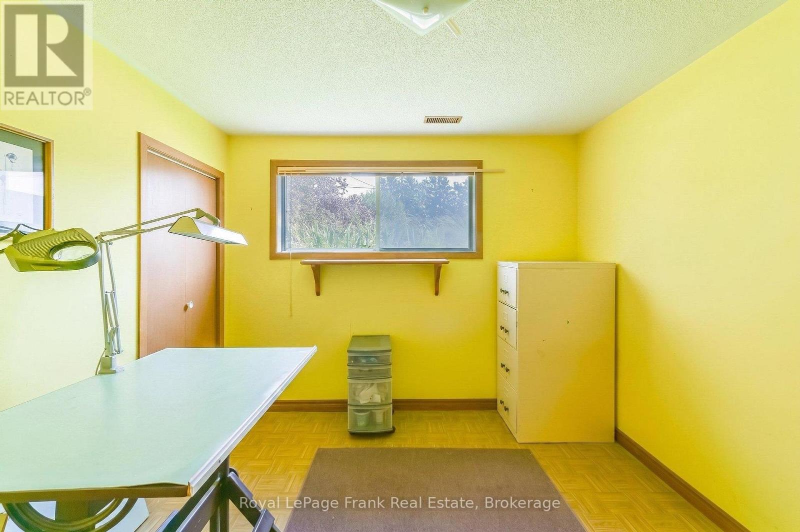 636 Romaine Street, Peterborough (Otonabee Ward 1), Ontario  K9J 2E4 - Photo 26 - X13208366