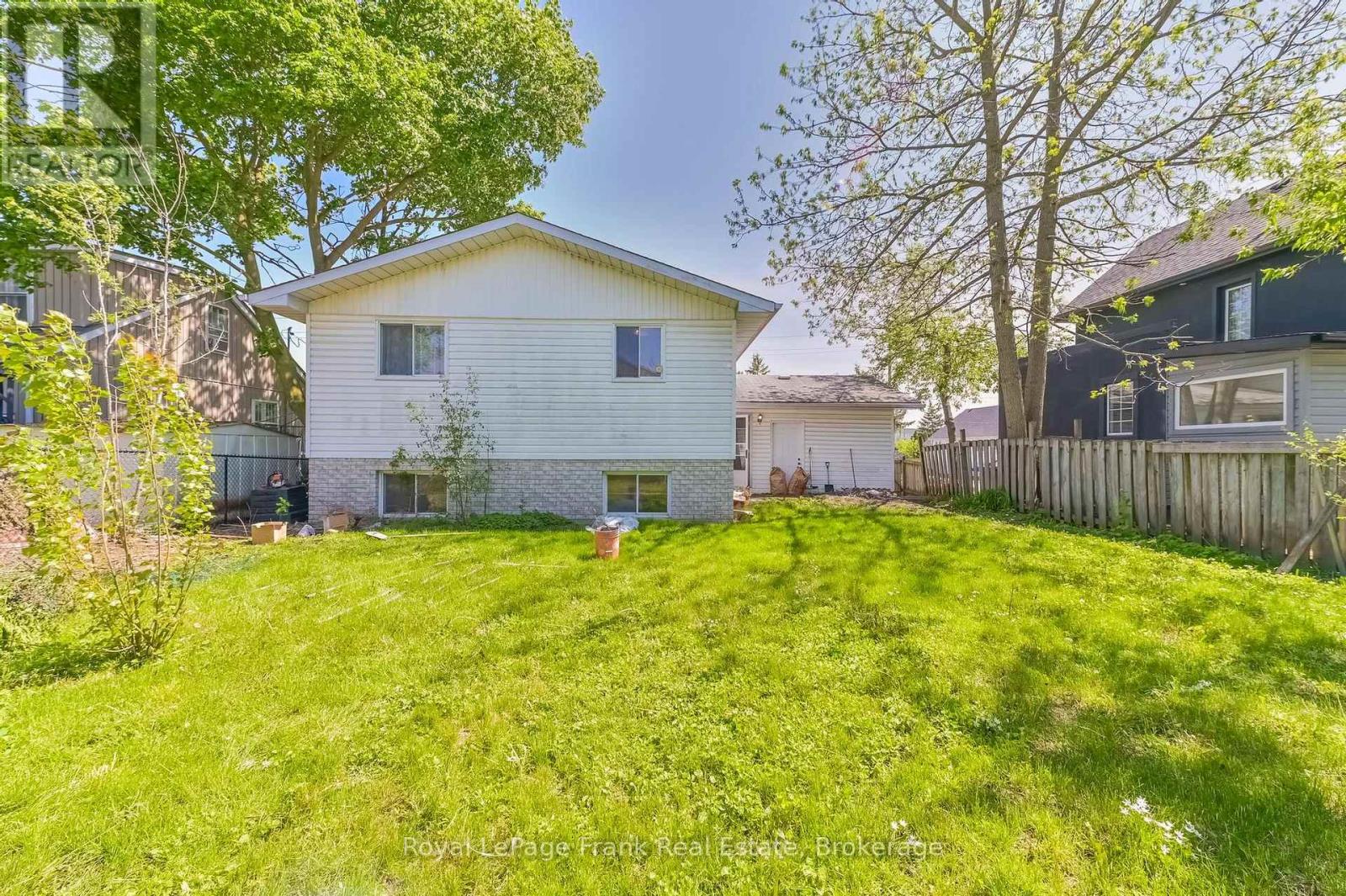 636 Romaine Street, Peterborough (Otonabee Ward 1), Ontario  K9J 2E4 - Photo 28 - X13208366