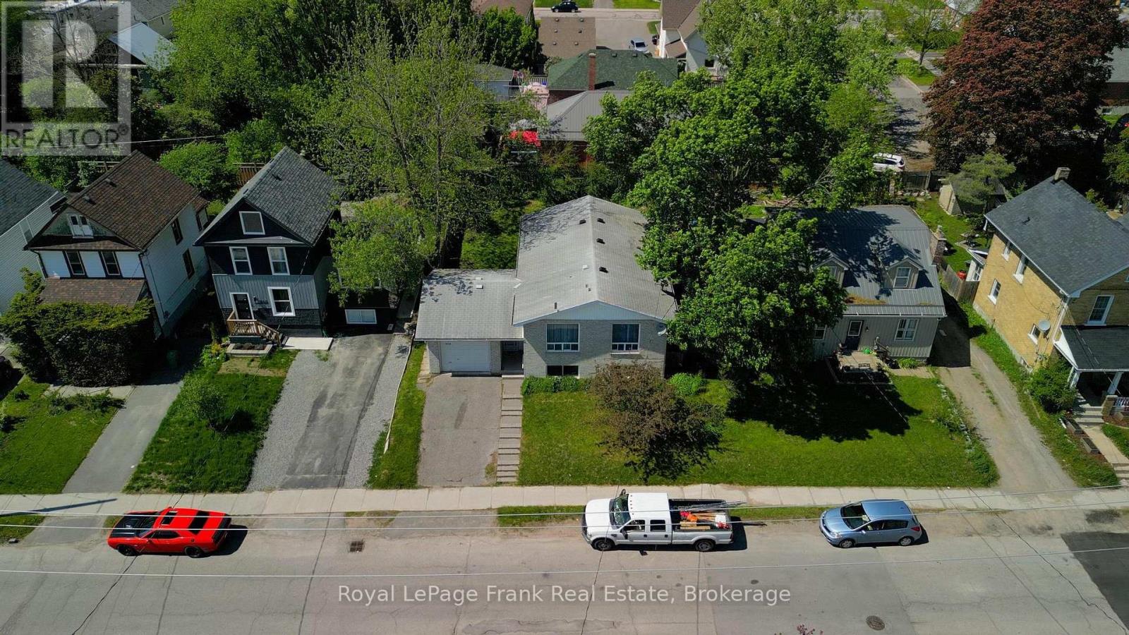 636 Romaine Street, Peterborough (Otonabee Ward 1), Ontario  K9J 2E4 - Photo 5 - X13208366