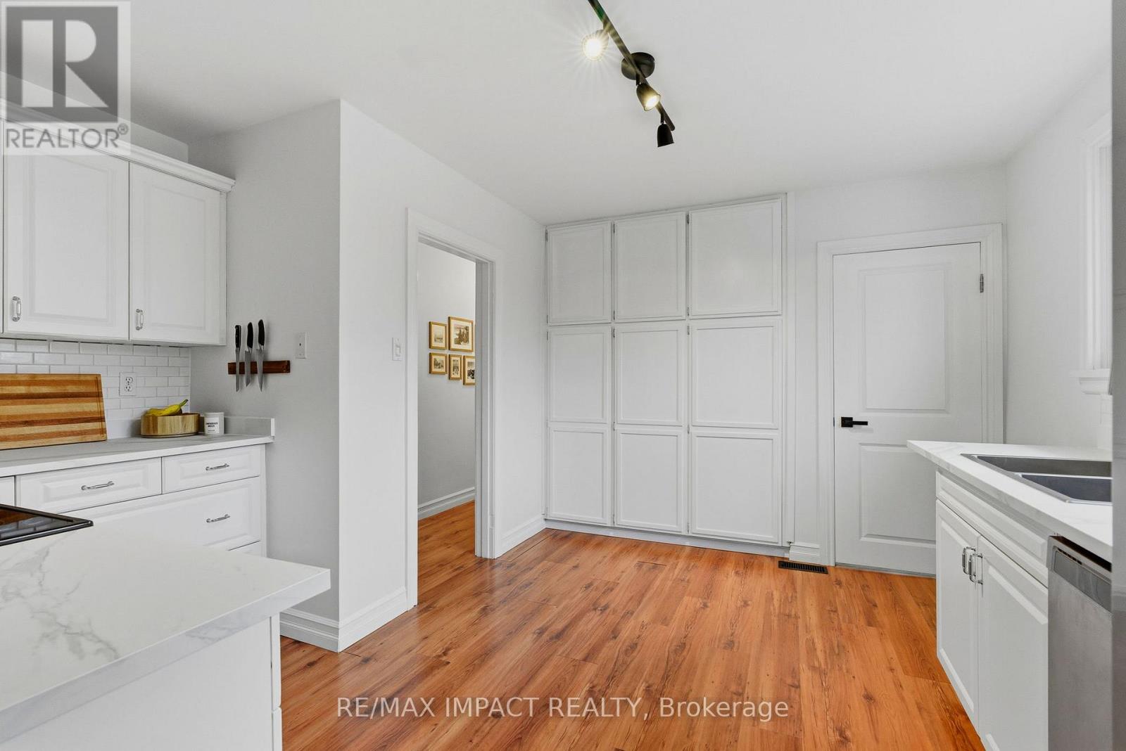 192 Mcclennan Street, Peterborough, Ontario  K9H 5H7 - Photo 11 - X13208790