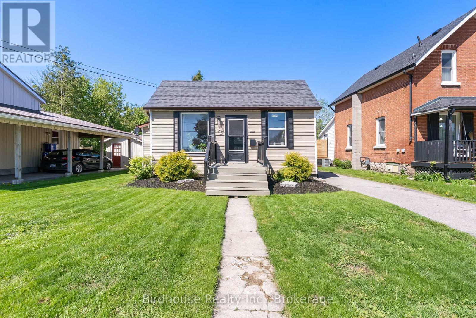 195 William Street N, Kawartha Lakes (Lindsay), Ontario  K9V 4B8 - Photo 3 - X13209936