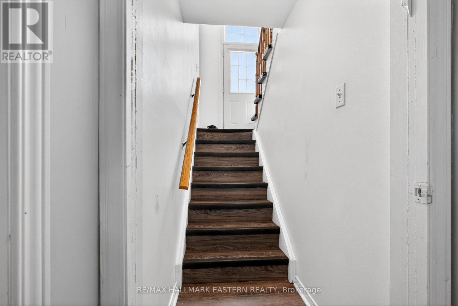 285 Towerhill Road, Peterborough (Northcrest Ward 5), Ontario  K9H 7N1 - Photo 14 - X13210158