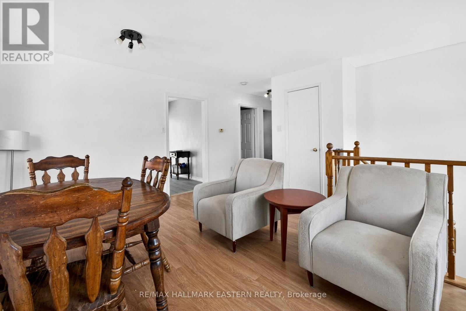 285 Towerhill Road, Peterborough (Northcrest Ward 5), Ontario  K9H 7N1 - Photo 7 - X13210158