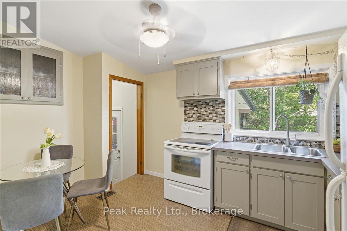1344 Royal Drive, Peterborough (Northcrest Ward 5), Ontario  K9H 6R8 - Photo 15 - X13210528