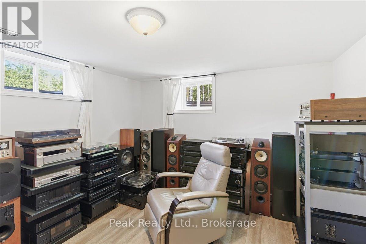 1344 Royal Drive, Peterborough (Northcrest Ward 5), Ontario  K9H 6R8 - Photo 24 - X13210528