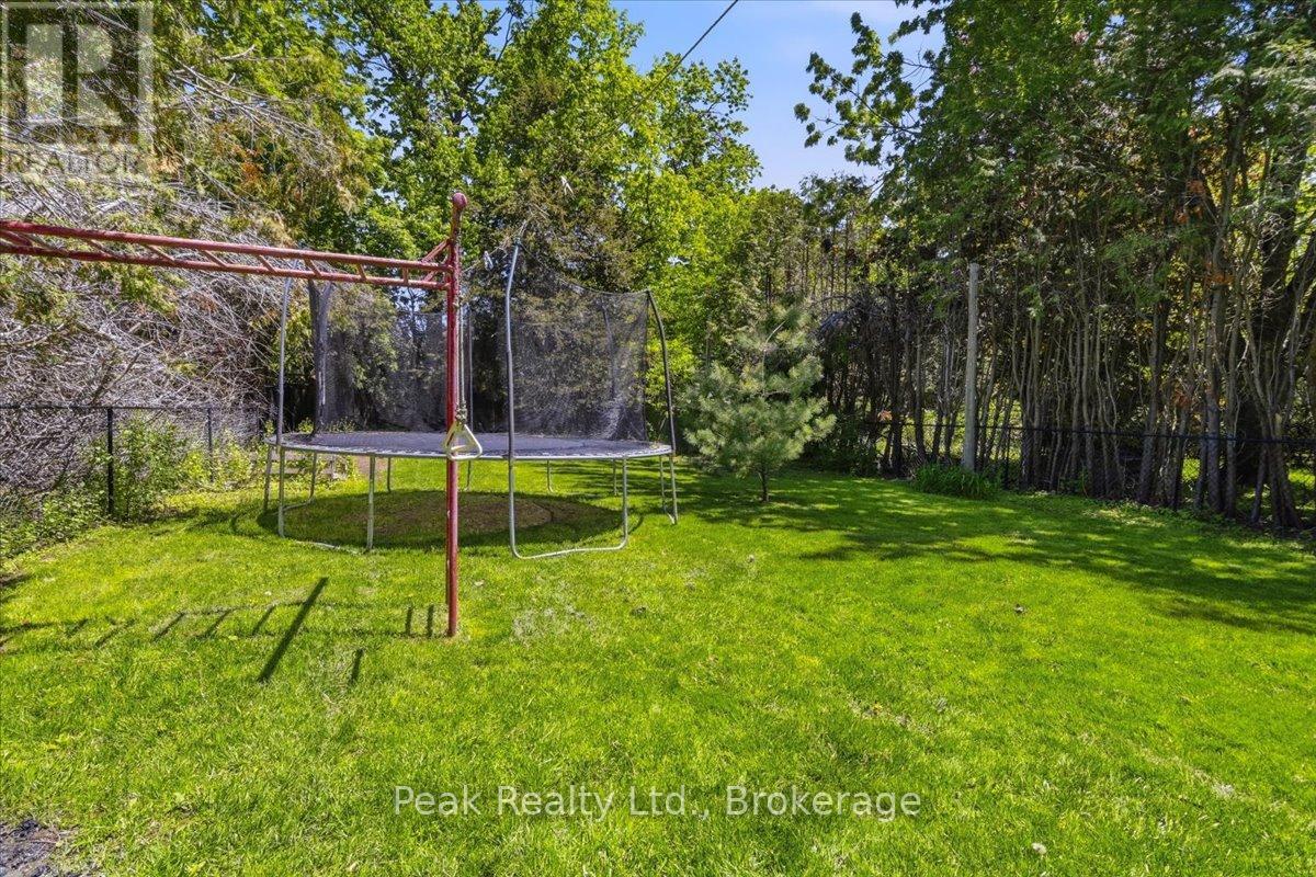 1344 Royal Drive, Peterborough (Northcrest Ward 5), Ontario  K9H 6R8 - Photo 40 - X13210528