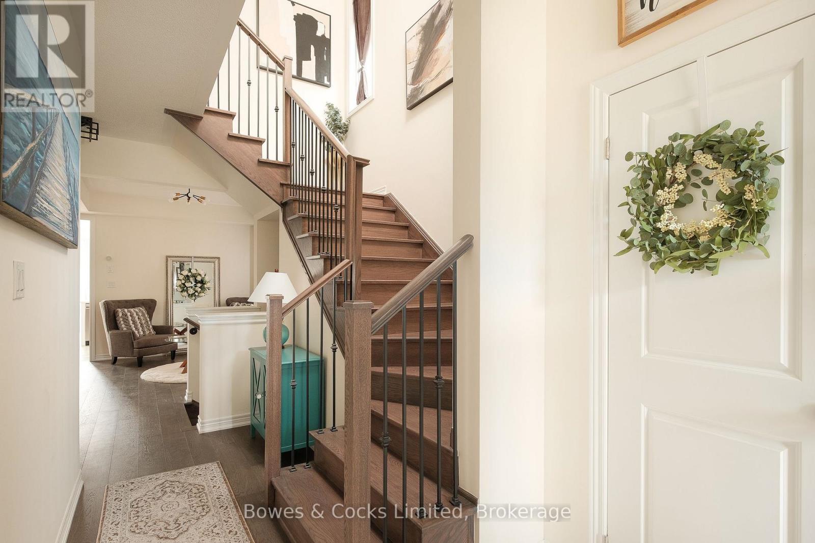 203 O'neil Street, Peterborough (Monaghan Ward 2), Ontario  K9K 0H5 - Photo 3 - X13210748