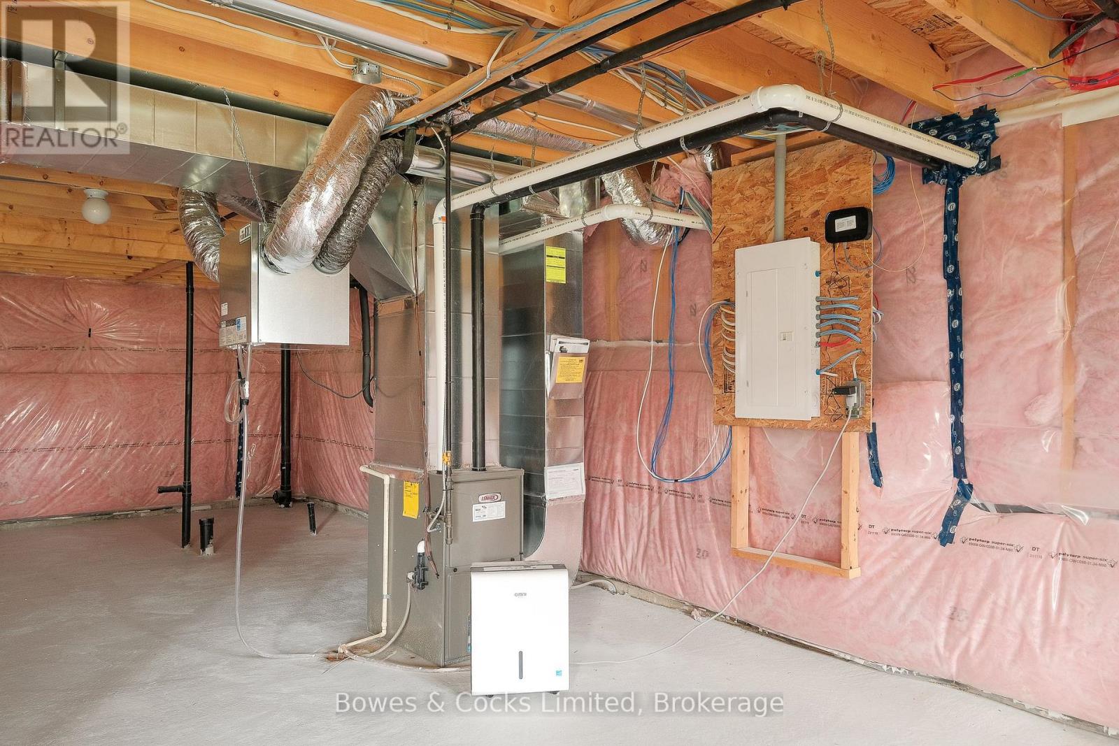 203 O'neil Street, Peterborough (Monaghan Ward 2), Ontario  K9K 0H5 - Photo 37 - X13210748