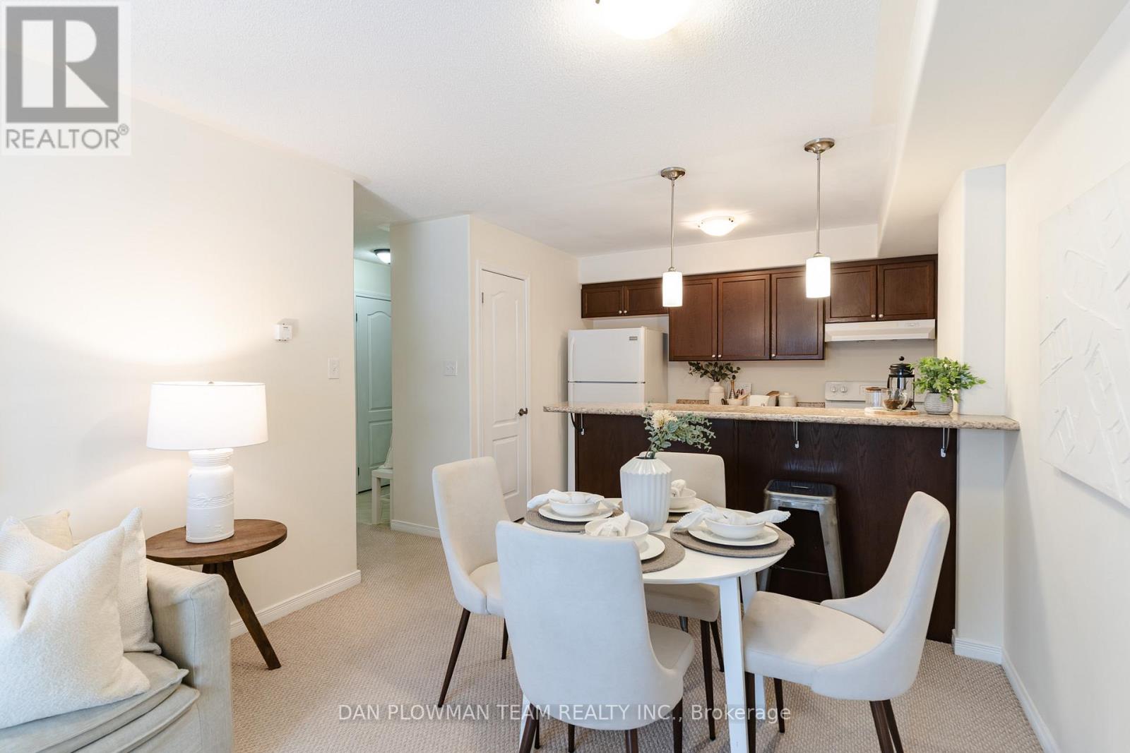 209 - 306 Spillsbury Drive, Peterborough (Otonabee Ward 1), Ontario  K9K 0B5 - Photo 12 - X13211292