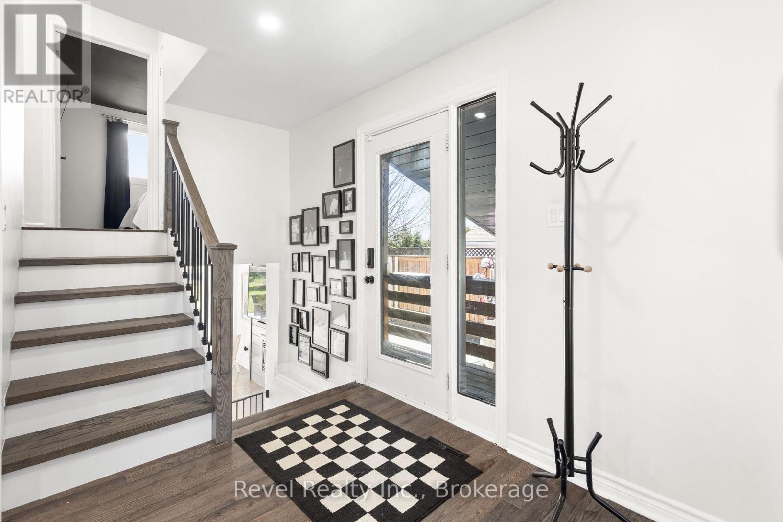 25 Riverview Road, Kawartha Lakes (Lindsay), Ontario  K9V 1B2 - Photo 4 - X13212350