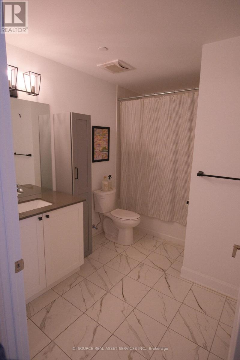421 - 50 Lakebreeze Drive, Clarington (Newcastle), Ontario  L1B 0V9 - Photo 11 - E13212386