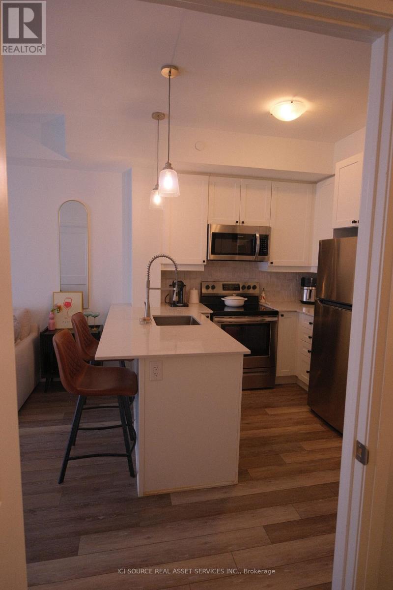 421 - 50 Lakebreeze Drive, Clarington (Newcastle), Ontario  L1B 0V9 - Photo 12 - E13212386