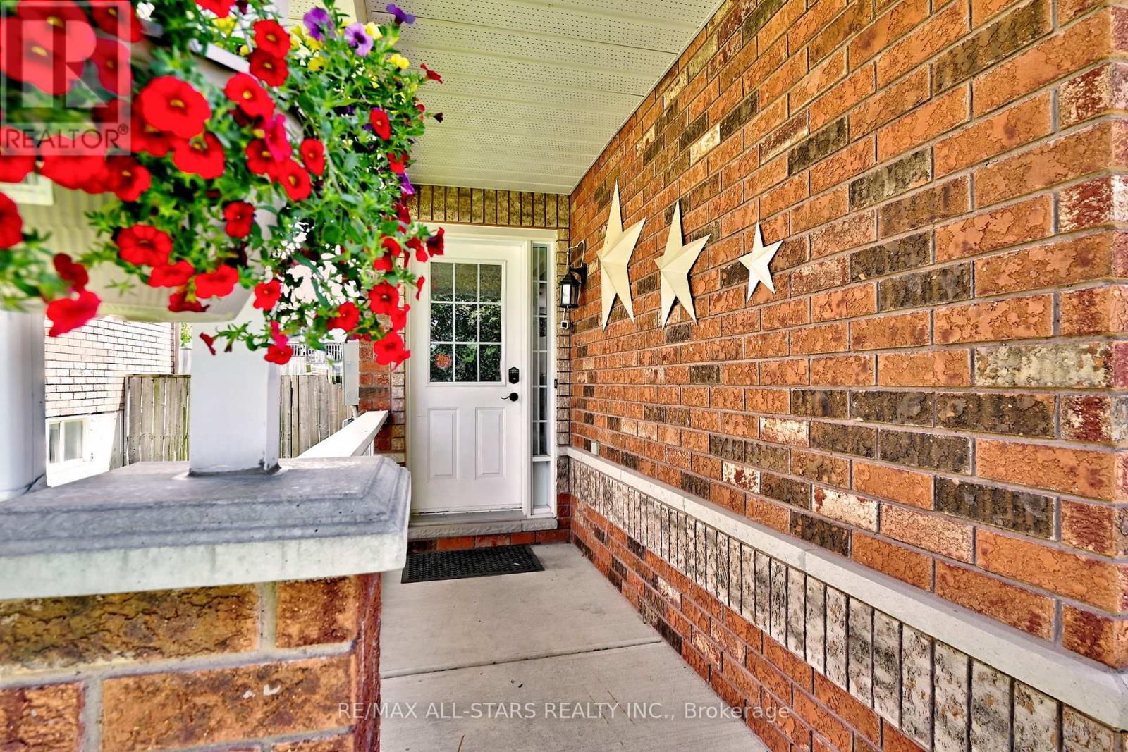 647 Trailview Drive, Peterborough (Ashburnham Ward 4), Ontario  K9J 8P3 - Photo 3 - X13213414