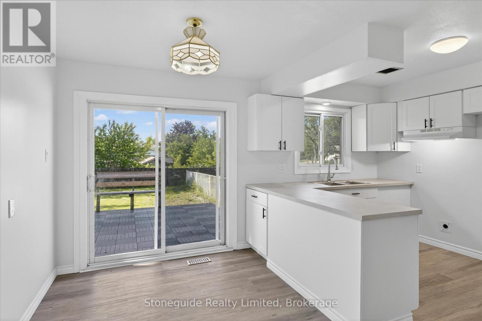 667 Skyline Road, Selwyn, Ontario  K0L 1T0 - Photo 10 - X13213712