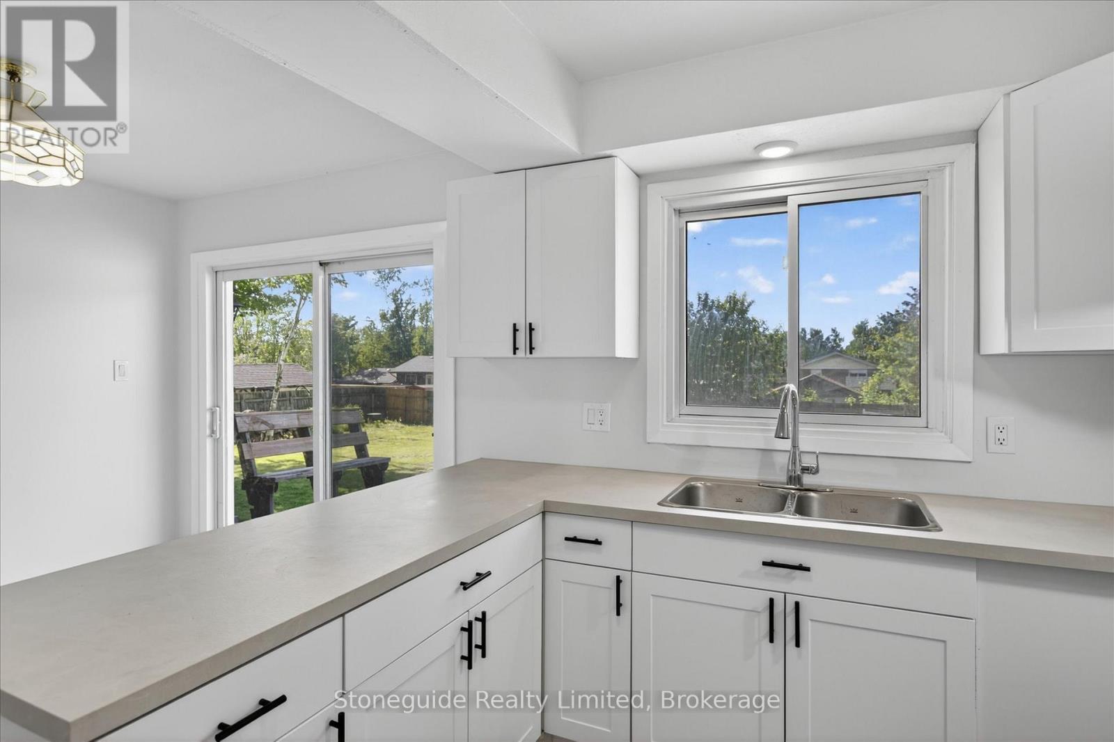 667 Skyline Road, Selwyn, Ontario  K0L 1T0 - Photo 16 - X13213712