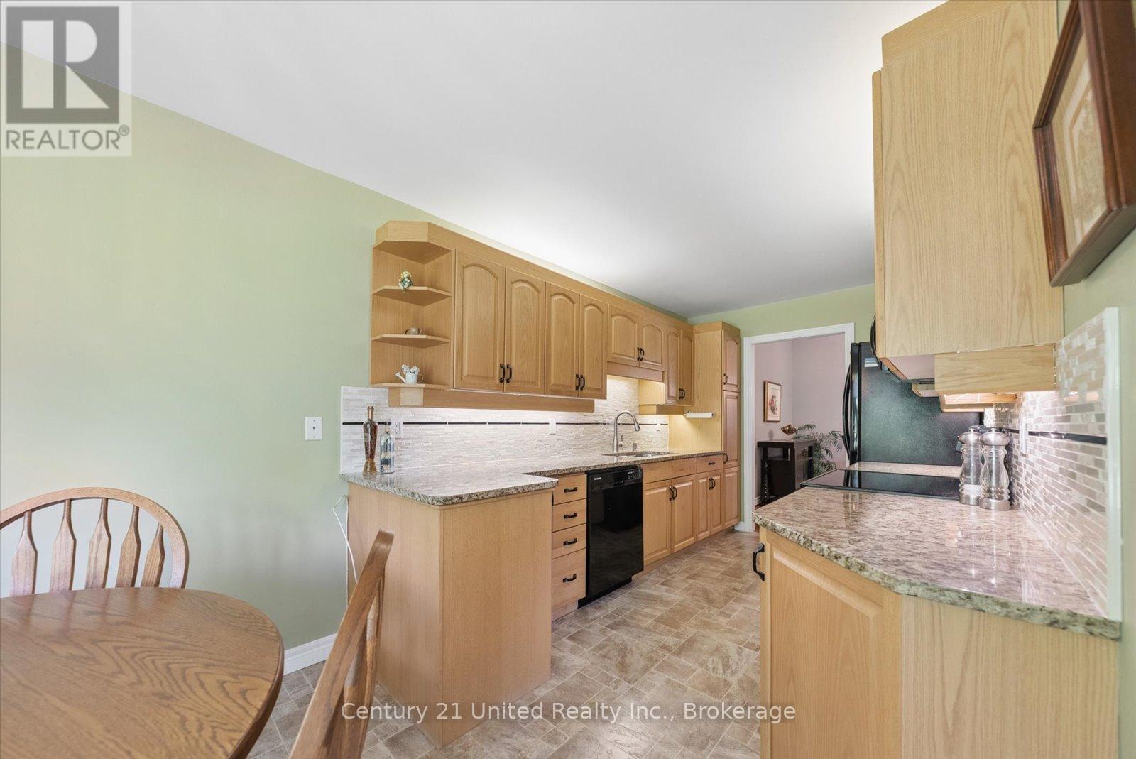 11 - 1850 Cherryhill Road, Peterborough (Monaghan Ward 2), Ontario  K9K 2E3 - Photo 17 - X13214362