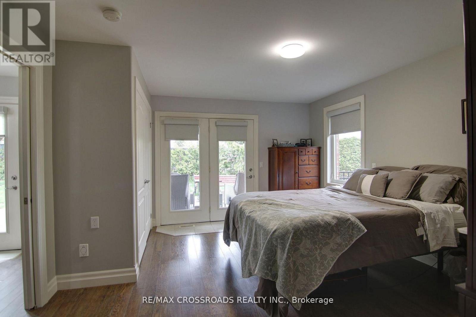 8 Green Arbour Way, Kawartha Lakes (Lindsay), Ontario  K9V 0E6 - Photo 11 - X13214066