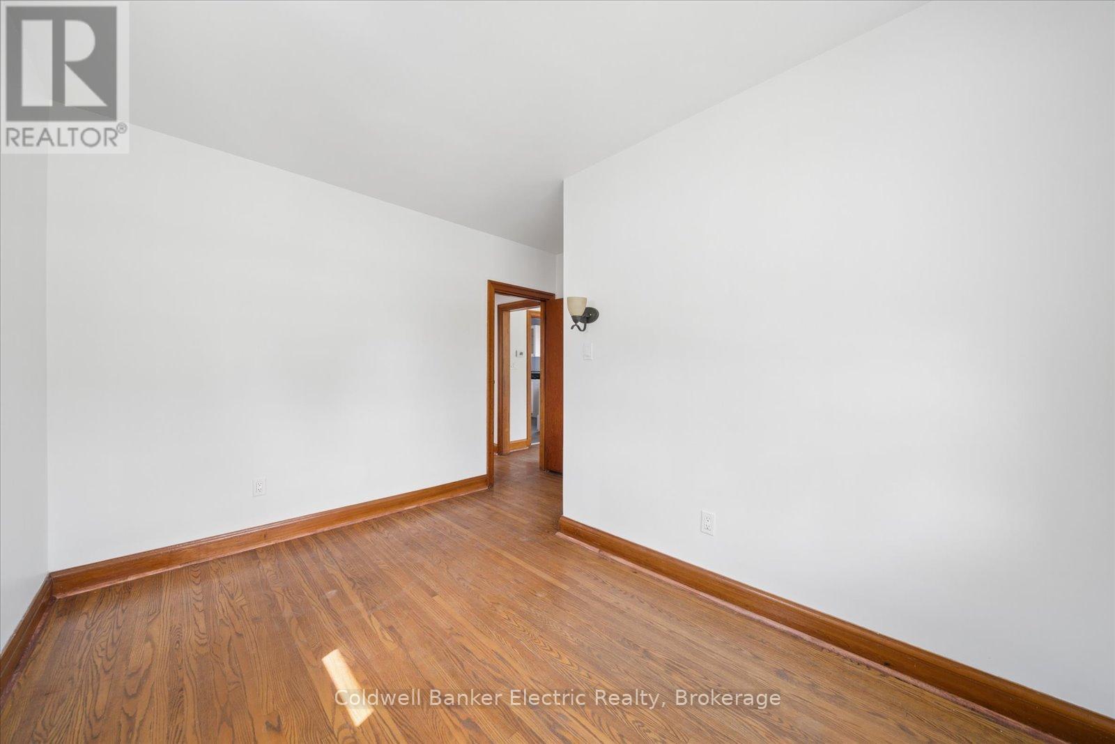 84 Ware Street, Peterborough (Town Ward 3), Ontario  K9J 2B7 - Photo 32 - X13214500
