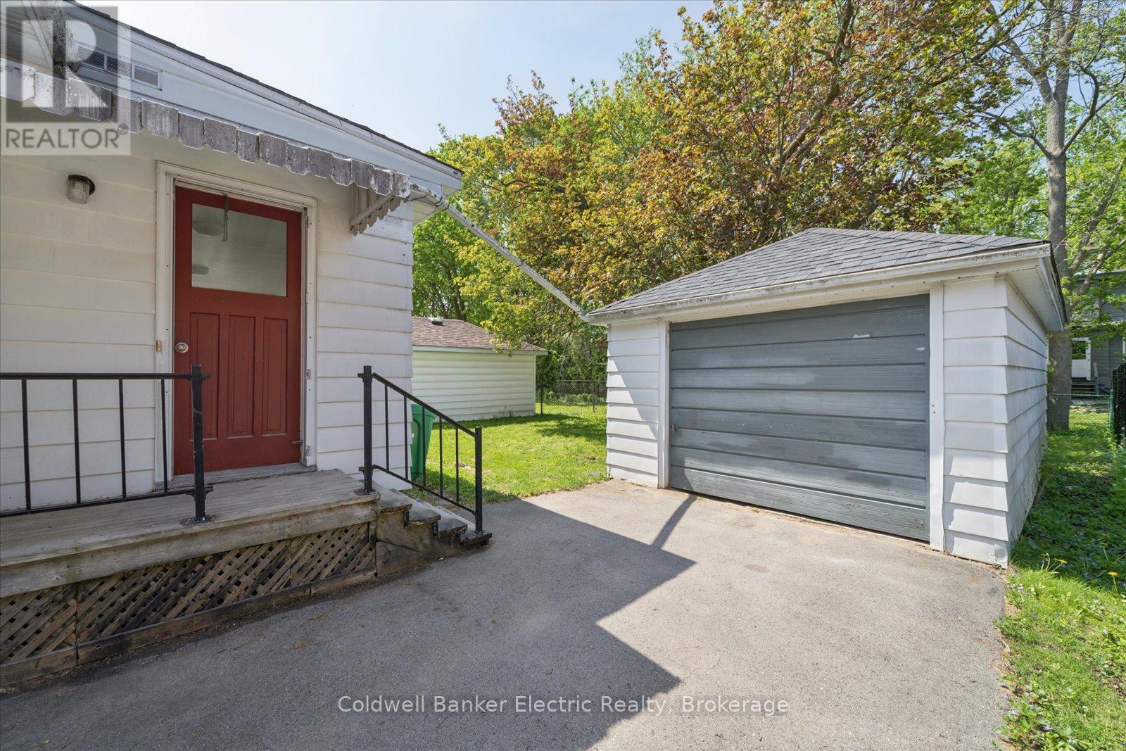 84 Ware Street, Peterborough (Town Ward 3), Ontario  K9J 2B7 - Photo 35 - X13214500
