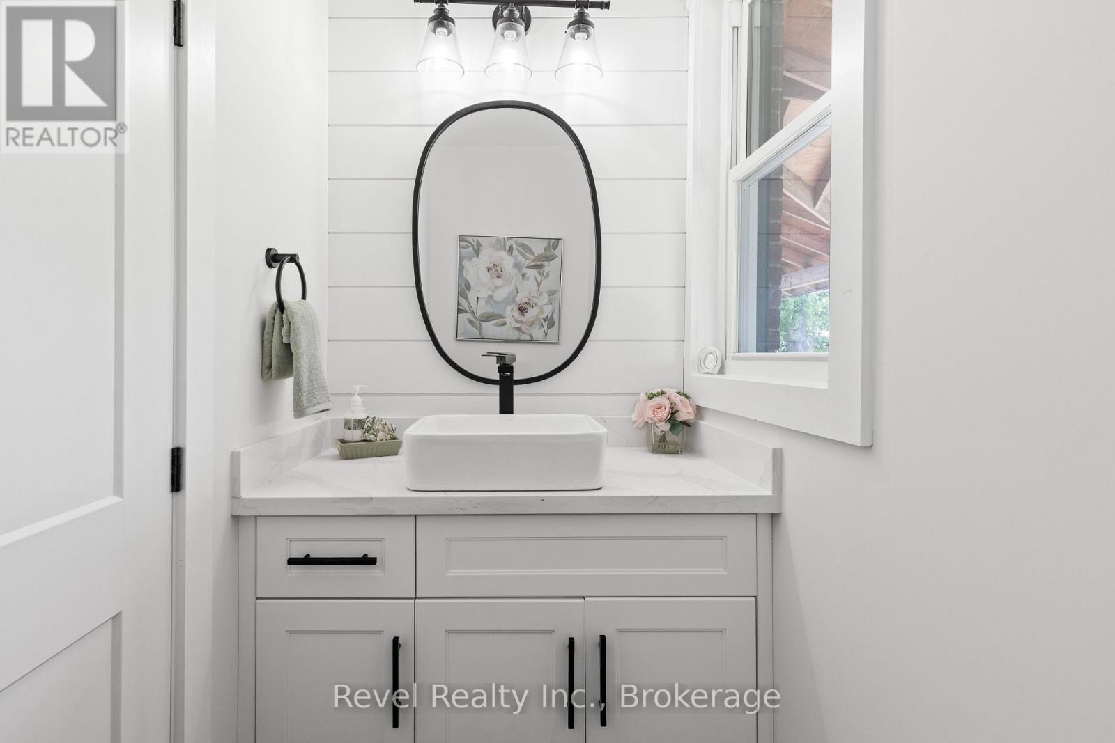 454 Colborne Street W, Kawartha Lakes (Lindsay), Ontario  K9V 4R1 - Photo 25 - X13214680