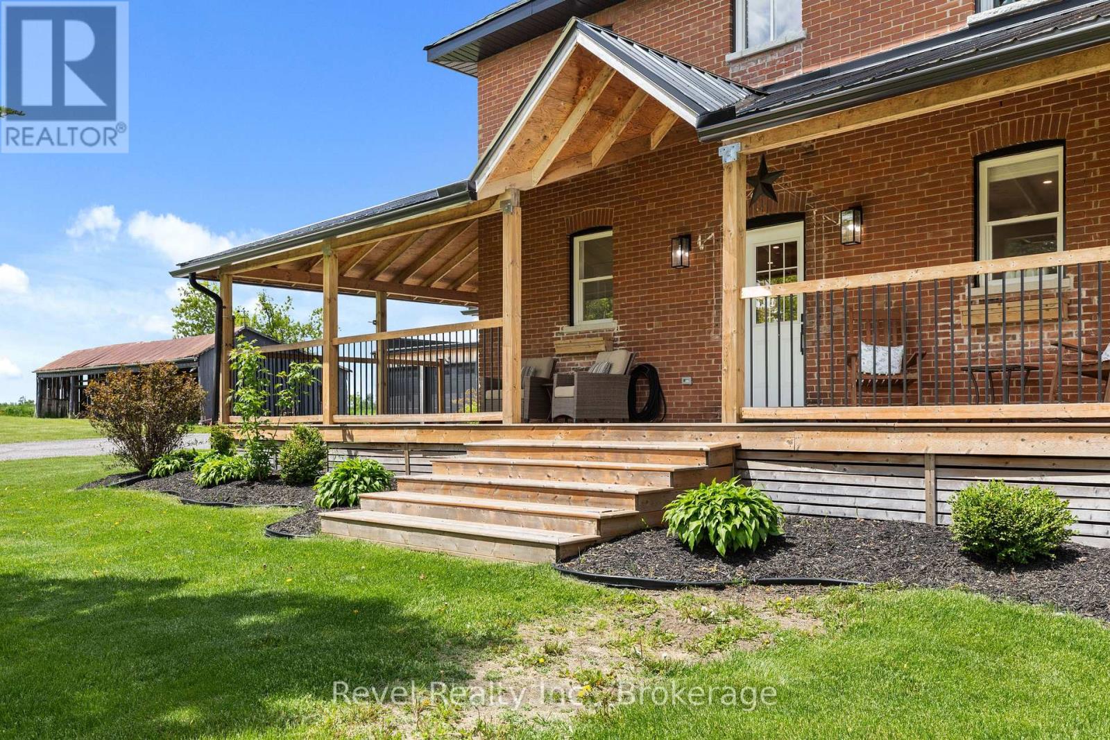 454 Colborne Street W, Kawartha Lakes (Lindsay), Ontario  K9V 4R1 - Photo 3 - X13214680