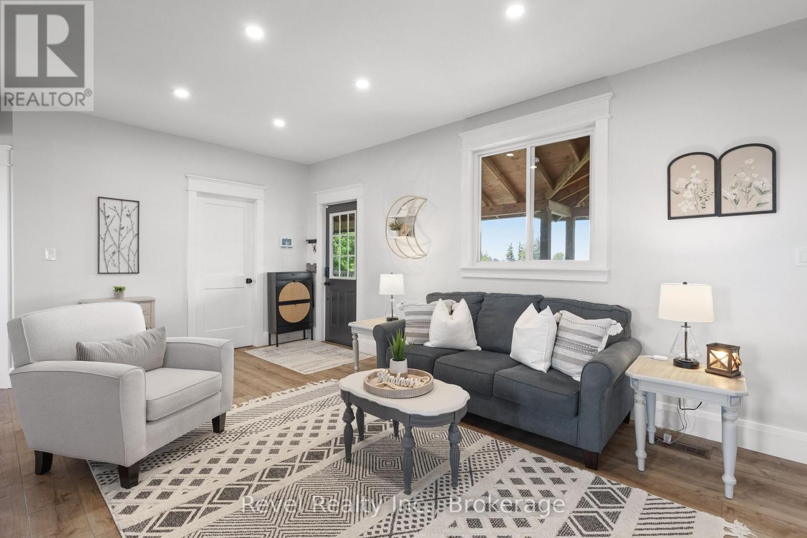 454 Colborne Street W, Kawartha Lakes (Lindsay), Ontario  K9V 4R1 - Photo 8 - X13214680