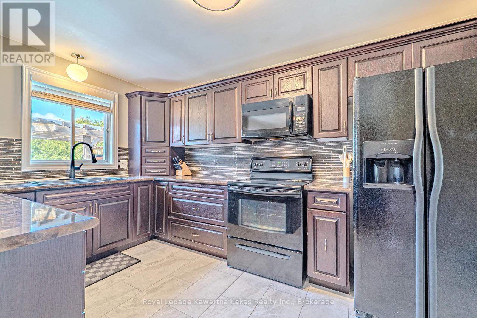 46 Madill Crescent, Kawartha Lakes (Lindsay), Ontario  K9V 5X2 - Photo 41 - X13215038
