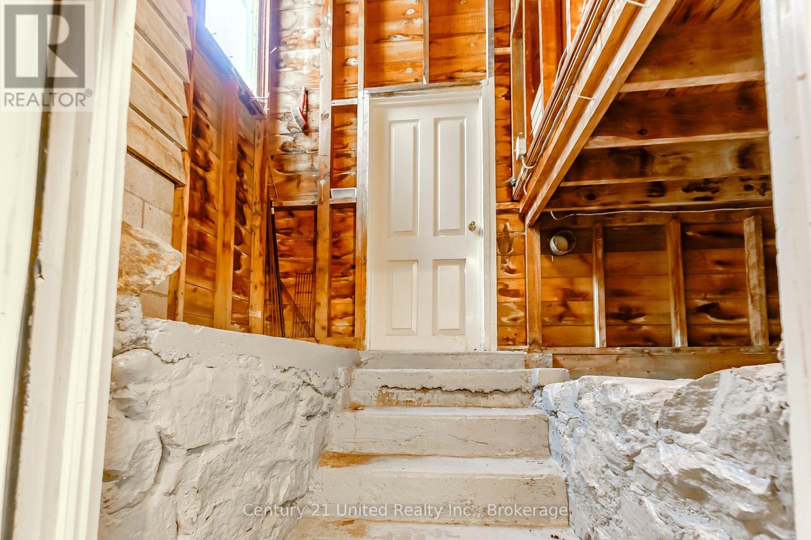 232 Bennet Street, Peterborough (Northcrest Ward 5), Ontario  K9H 5B6 - Photo 36 - X13215116