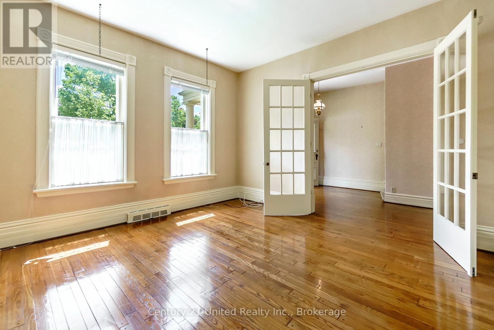 232 Bennet Street, Peterborough (Northcrest Ward 5), Ontario  K9H 5B6 - Photo 7 - X13215116