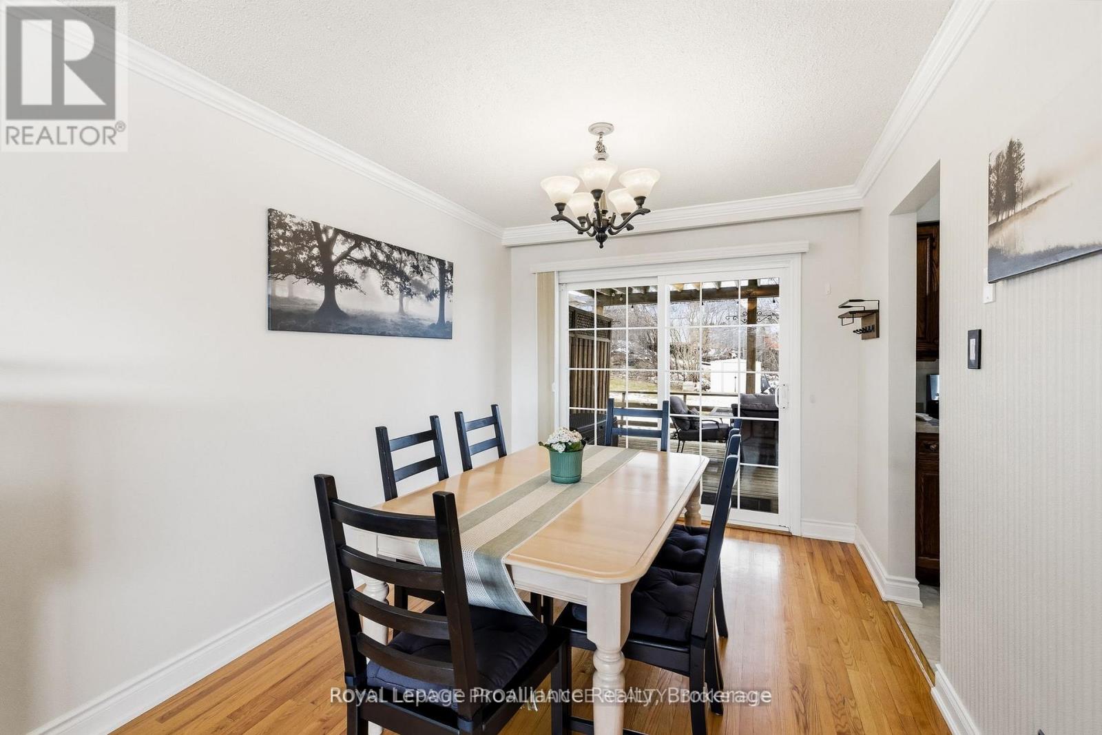 836 Stewart Drive, Peterborough (Ashburnham Ward 4), Ontario  K9J 7R4 - Photo 9 - X13216196