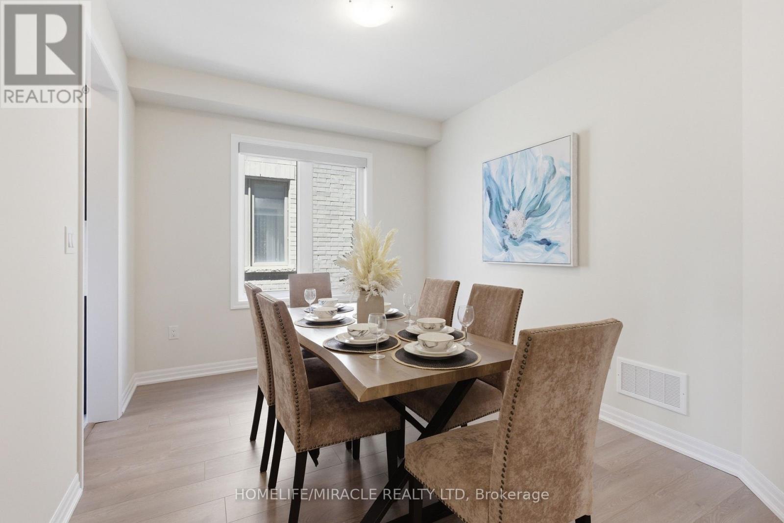 86 Belmont Drive, Clarington (Newcastle), Ontario  L1B 0W8 - Photo 6 - E13216464